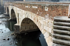 verona-ponte-pietra-9