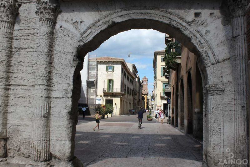 verona-porta-borsari-10
