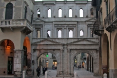 verona-porta-borsari-5